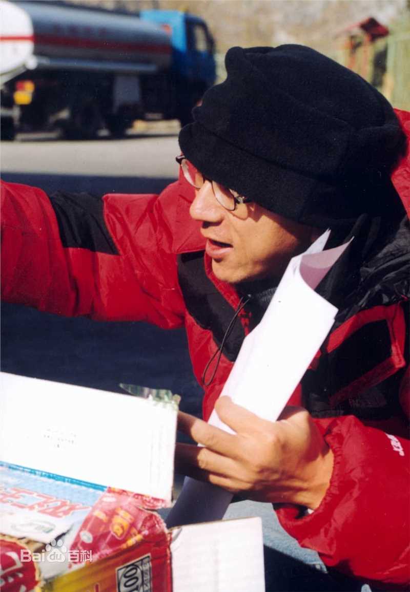 王光利工作生活照前后照片