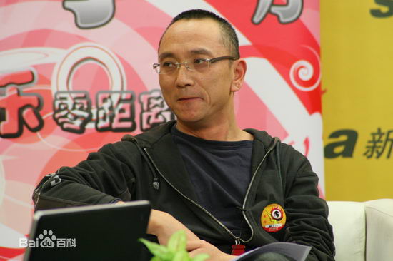 王光利工作生活照前后照片