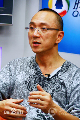 王光利工作生活照前后照片