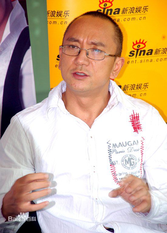 王光利工作生活照前后照片