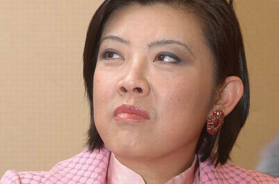 最新胡安性感图片