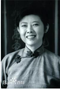 最新胡安性感图片