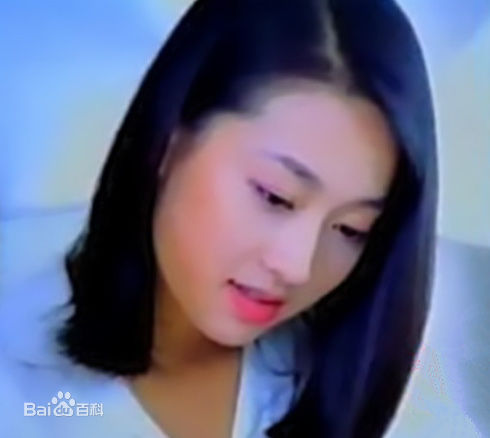 马伊琍(Ma Yili)大学期间的旧照壁纸壁纸