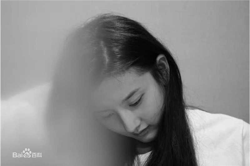 宋祖儿(lareina)生活照图册