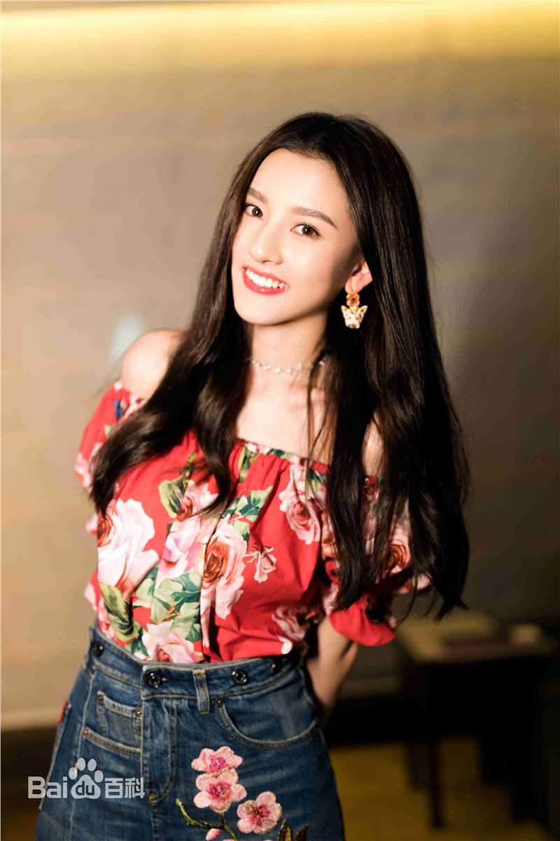 宋祖儿(lareina)生活照图册