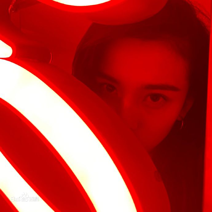 宋祖儿(lareina)生活照图册