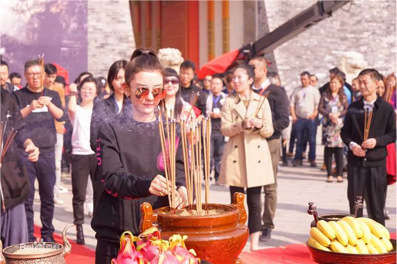 最新宋祖儿(lareina)在《九州缥缈录》羽然中的壁纸