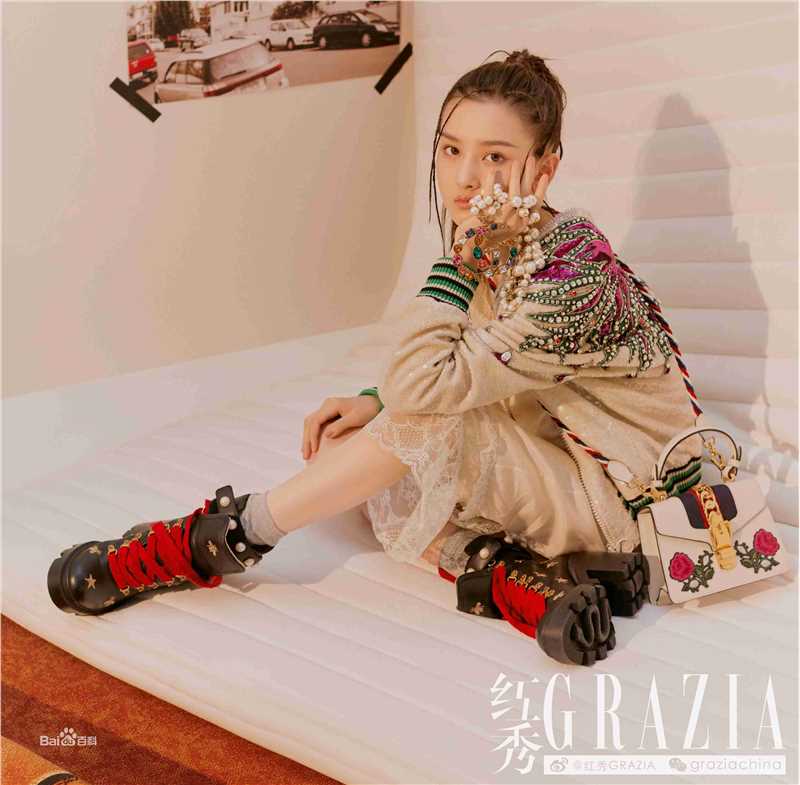 高清宋祖儿(lareina)在《红秀GRAZIA》中的图册