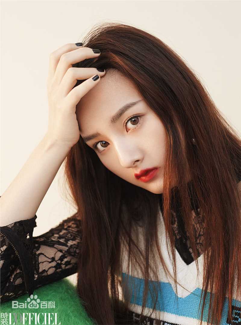 最新宋祖儿(lareina)在《时装L`OFFICIEL》中的壁纸