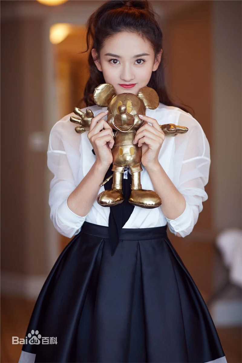 宋祖儿(lareina)品牌大使图片图集