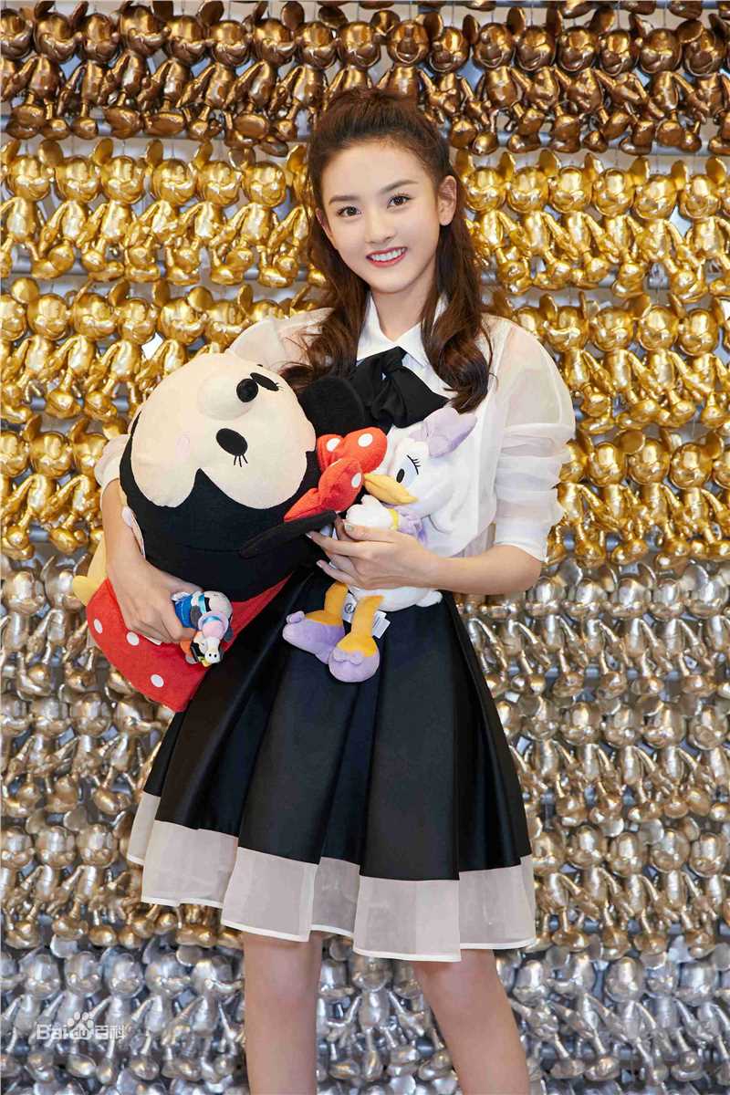 宋祖儿(lareina)品牌大使图片图集