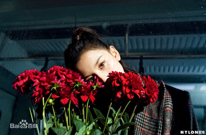 宋祖儿(lareina)精选《NYLON尼龙》五月刊封面图册