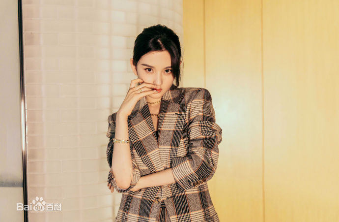 宋祖儿(lareina)第十五届MAHB年度先生盛典壁纸壁纸