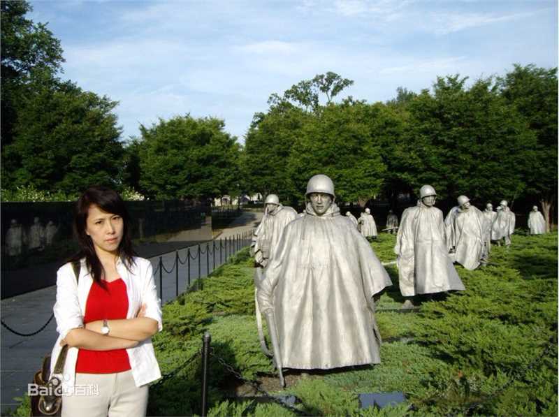 张竹生活照图册