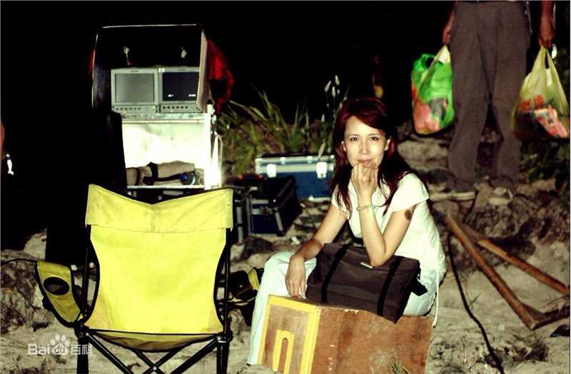 张竹工作照壁纸壁纸