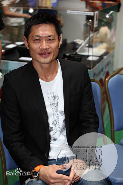 最新黄德斌(KENNY WONG)性感图片