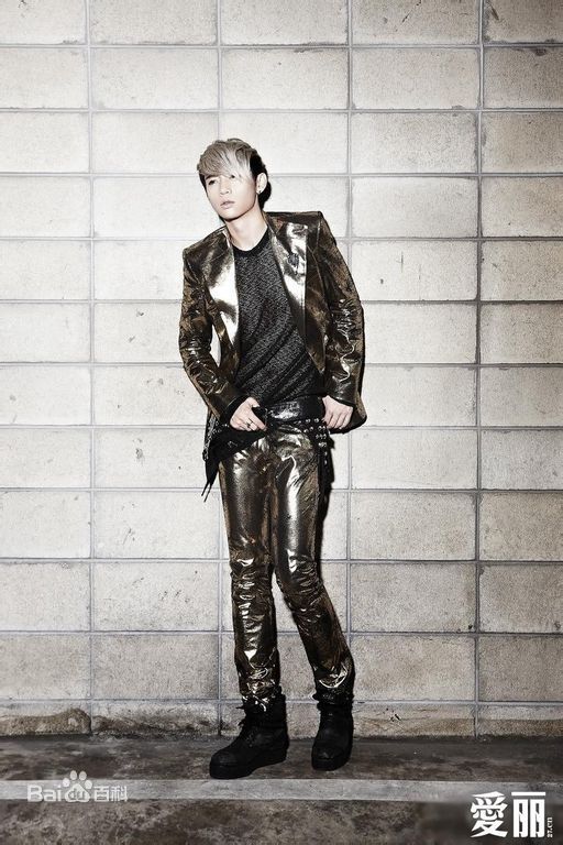 魏晨(Vision Wei)在专辑《破晓》中的