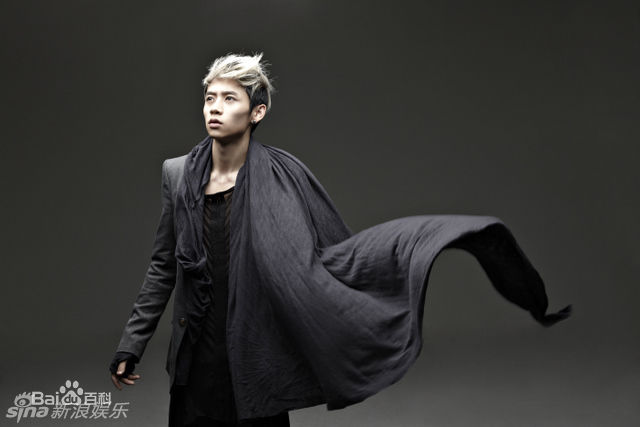 魏晨(Vision Wei)在专辑《破晓》中的