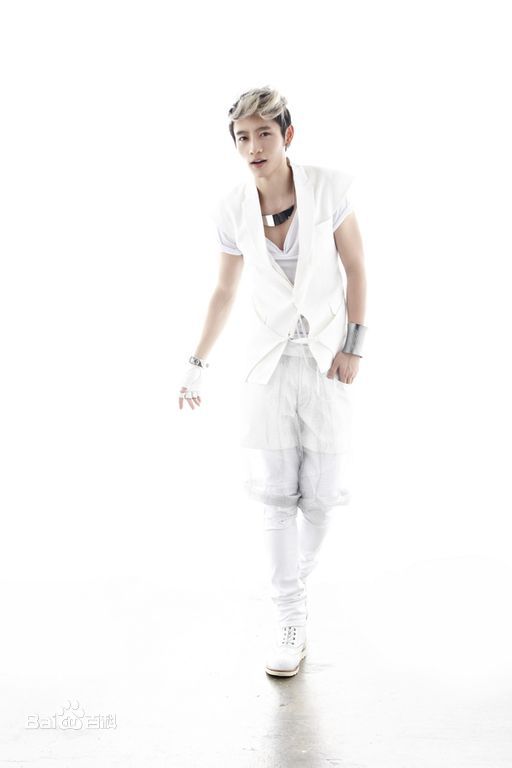 魏晨(Vision Wei)在专辑《破晓》中的