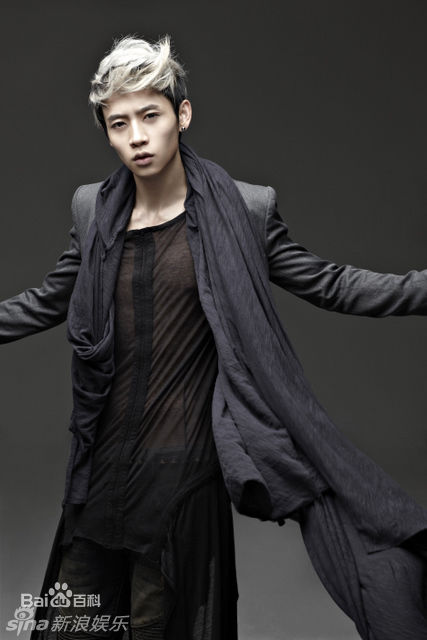 魏晨(Vision Wei)在专辑《破晓》中的