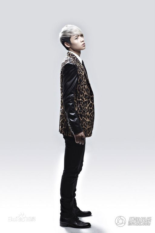 魏晨(Vision Wei)在专辑《破晓》中的