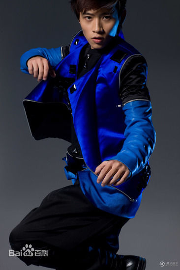 最新魏晨(Vision Wei)在专辑《千方百计》中的壁纸