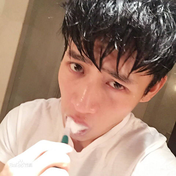 魏晨(Vision Wei)生活图生活照相册