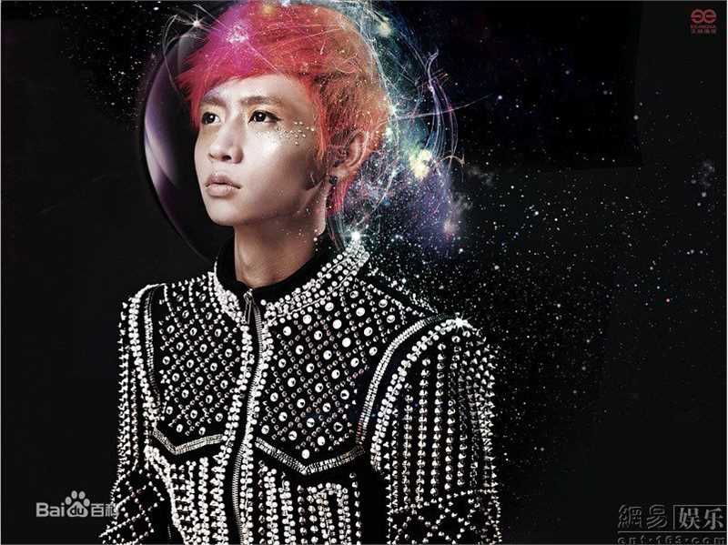 精选魏晨(Vision Wei)在专辑《V SPACE》中的图册