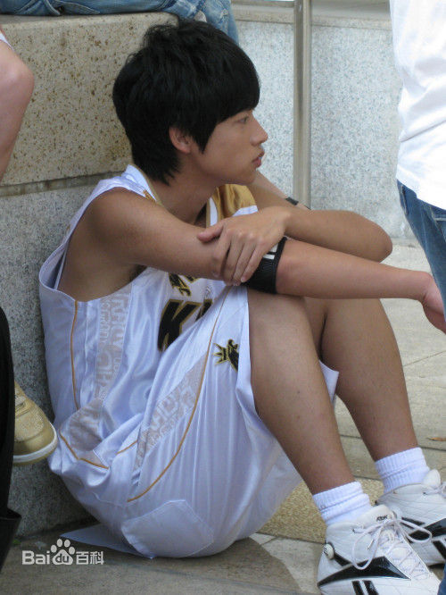 最全魏晨(Vision Wei)在《一起来看流星雨》饰演叶烁中的壁纸