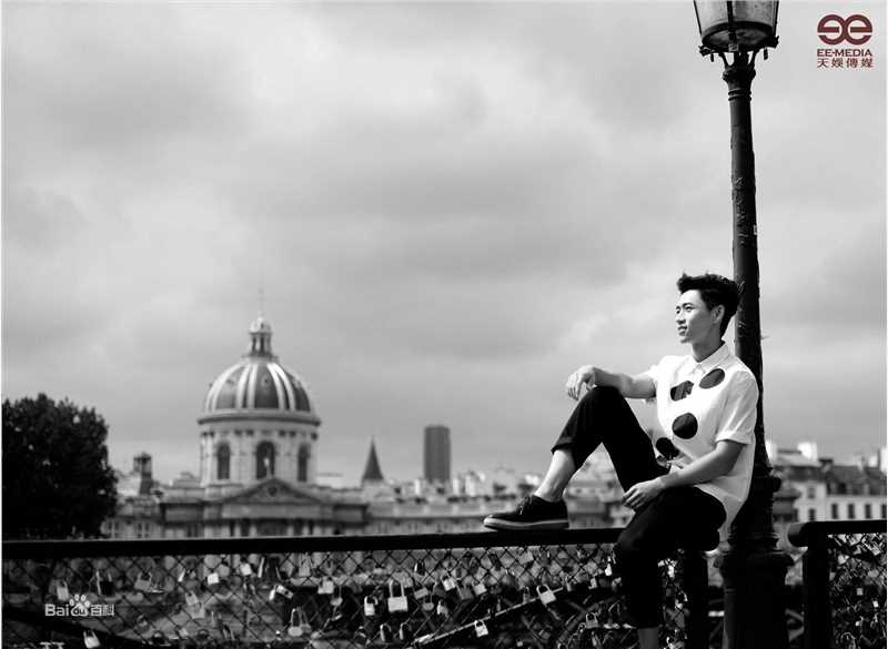 魏晨(Vision Wei)街拍性感图片图集