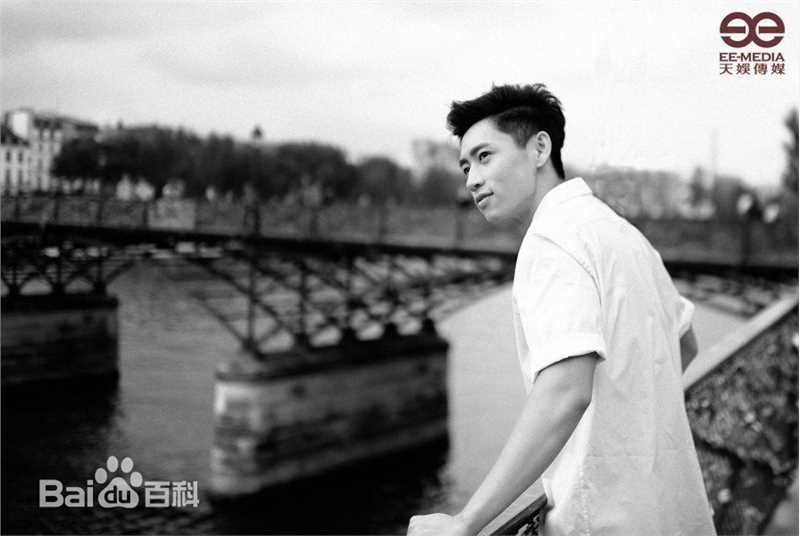 魏晨(Vision Wei)街拍性感图片图集