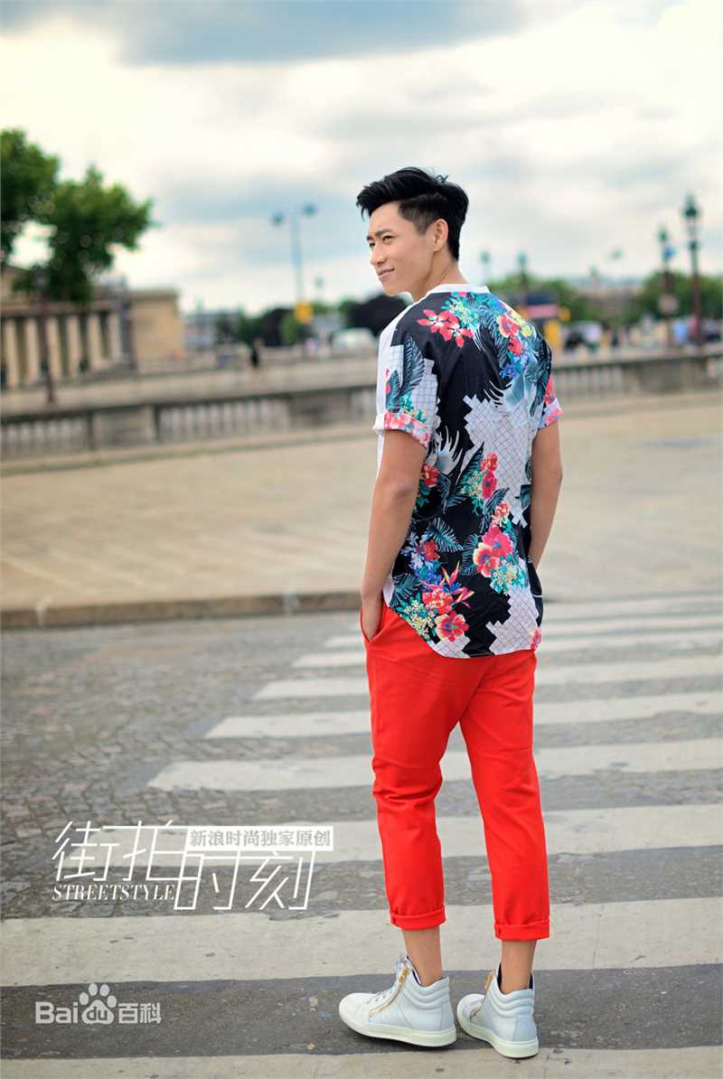 魏晨(Vision Wei)街拍性感图片图集