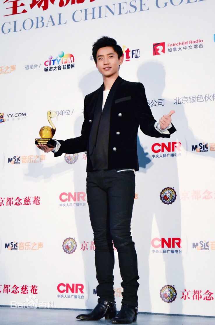 魏晨(Vision Wei)音乐盛典性感图片图集