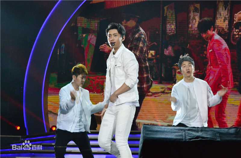 魏晨(Vision Wei)Music Radio音乐盛典图片图册