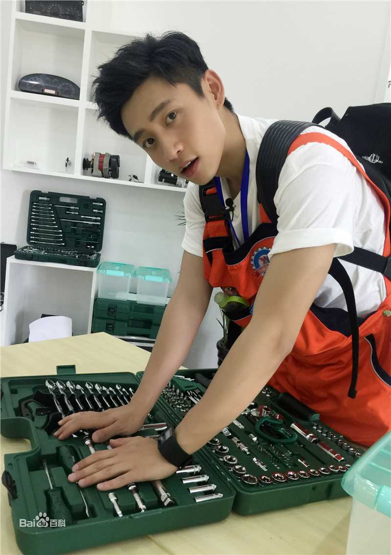 最全魏晨(Vision Wei)在《我去上学啦》中的相册