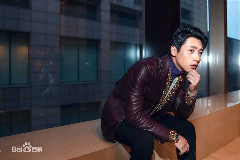 魏晨(Vision Wei)凤凰时尚之选颁奖盛典前后照片