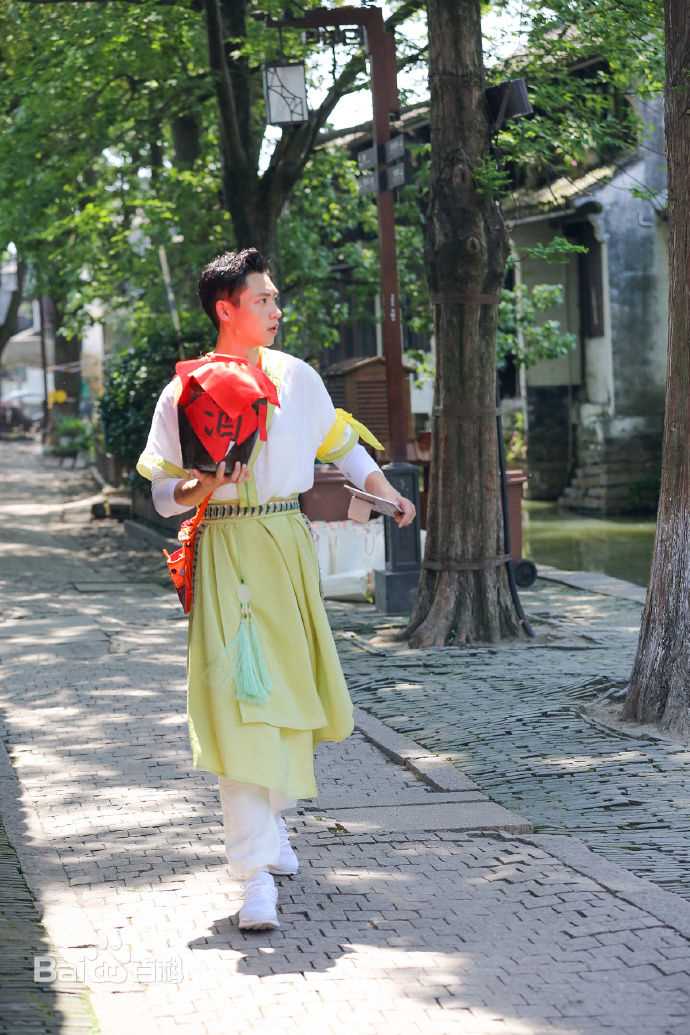 魏晨(Vision Wei)挑战者联盟性感图片图集