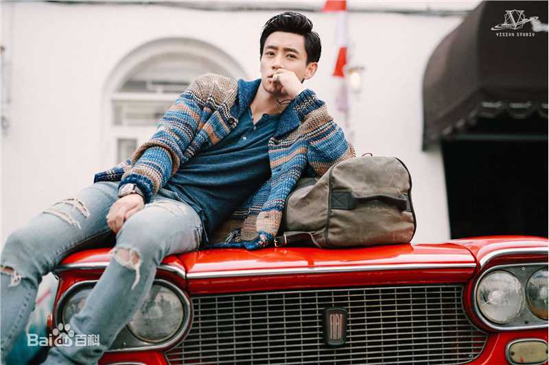 魏晨(Vision Wei)街拍壁纸壁纸