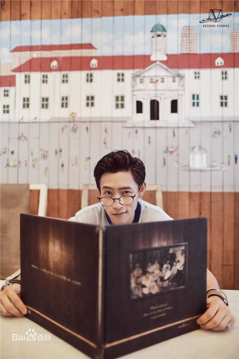 魏晨(Vision Wei)街拍壁纸壁纸