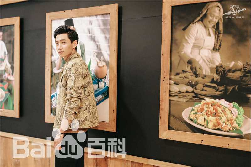 魏晨(Vision Wei)街拍壁纸壁纸