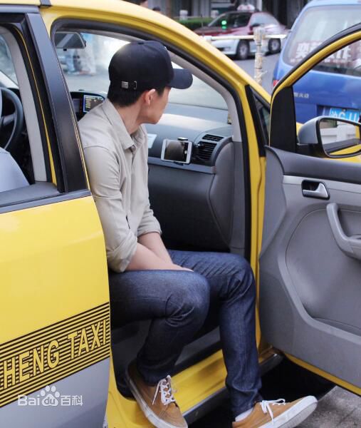 高清魏晨(Vision Wei)在电影《深夜食堂》饰唐宋中的图集