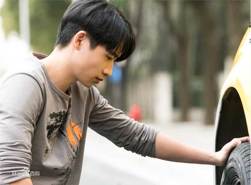 高清魏晨(Vision Wei)在电影《深夜食堂》饰唐宋中的图集