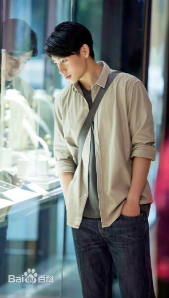 高清魏晨(Vision Wei)在电影《深夜食堂》饰唐宋中的图集