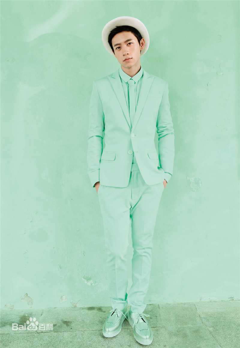 精选魏晨(Vision Wei)在2014专辑《帽子戏法》中的图册