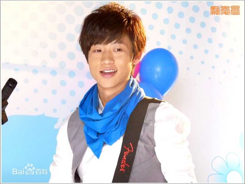 魏晨(Vision Wei)2008.12.7加油你有me MV拍摄性感图片图集