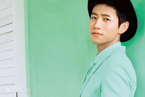 最全魏晨(Vision Wei)在《帽子戏法》宣传照中的相册