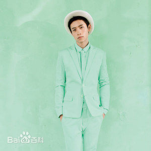 最全魏晨(Vision Wei)在《帽子戏法》宣传照中的相册