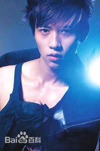 高清魏晨(Vision Wei)在《千方百计》宣传照中的图集