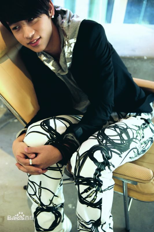 高清魏晨(Vision Wei)在 《乐天派》宣传照中的图集