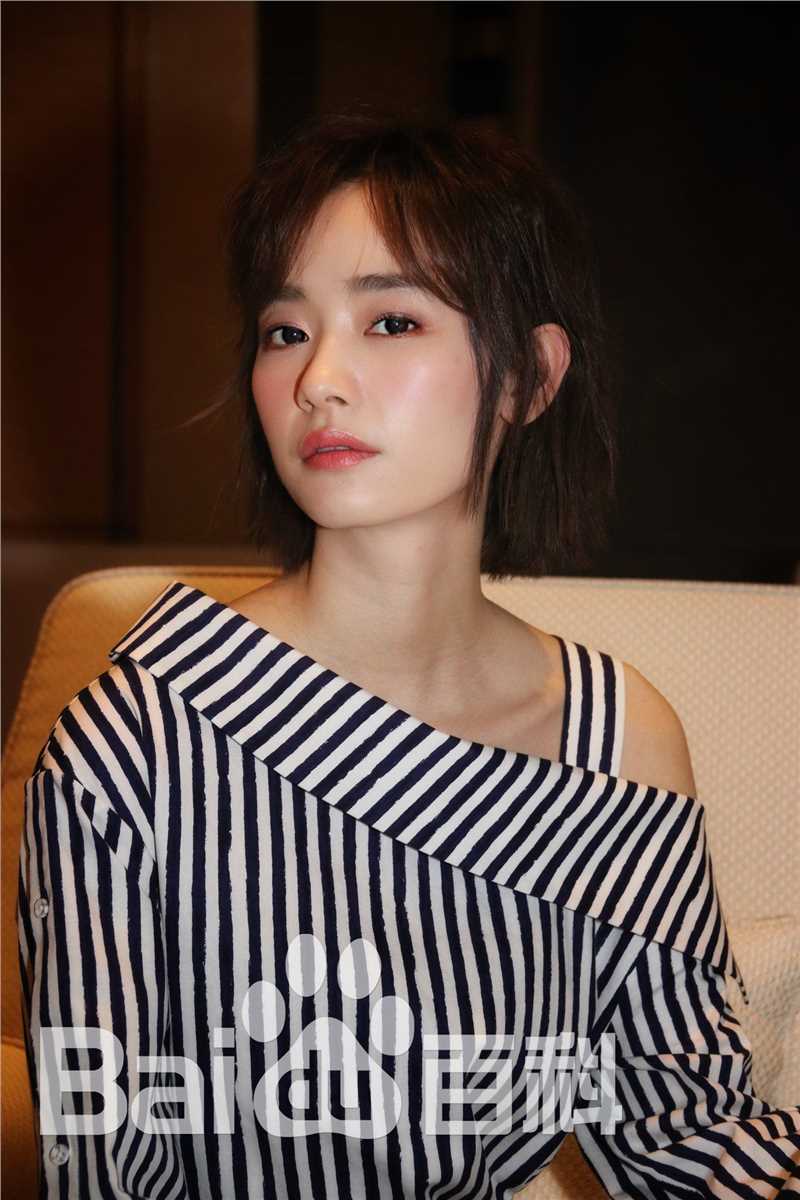 刘雅瑟(Cya Liu)活动照壁纸壁纸